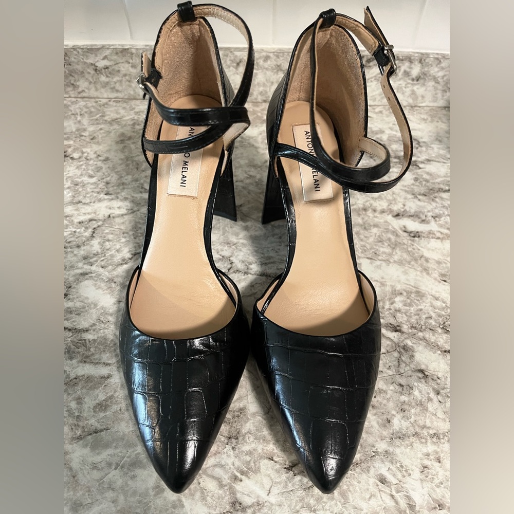 Antonio Melanie Black Leather Mary Jane Heels - Worn Once! EUC! Size 7.5 Women
